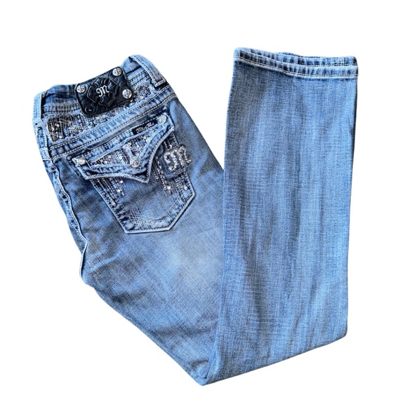 Miss Me Denim - Miss Me Jeans Medium Blue Wash Women's Size 28 / 31 Bootcut Low Rise Vintage